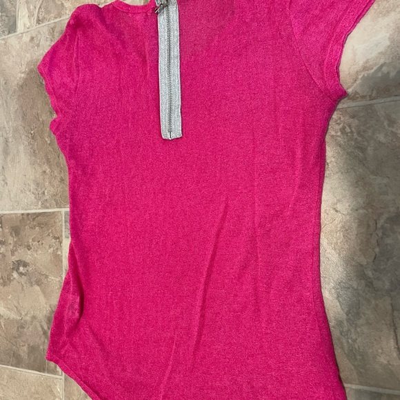 Bongo Sheer Hearts Tee - size MEDIUM - Picture 3 of 3